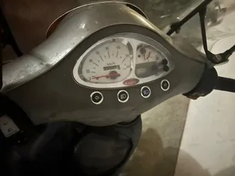 vendo kymco people 125 e3 (2007 - 16) usata a milano (codice 9889929) - moto.it