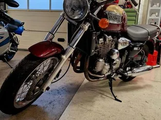 triumph thunderbird 900 (309rt)