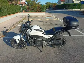 honda nc 700 s dct abs bianco