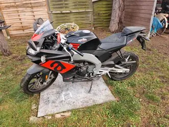 aprilia rs 125