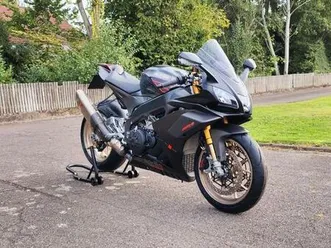 aprilia rsv 4 1100 factory