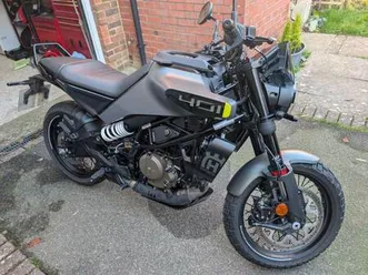 husqvarna svartpilen 401 2025