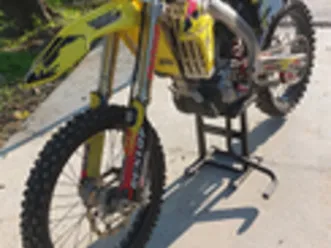 suzuki rmz 250