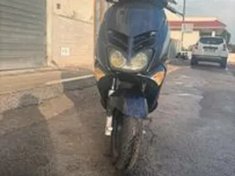 aprilia leonardo 125st