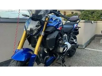 vendo bmw r 1250 r (2021 - 25) usata a milano (codice 9889546) - moto.it