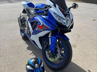 suzuki gsx-r 600 k8