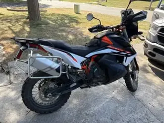 2022 ktm 890 adventure r