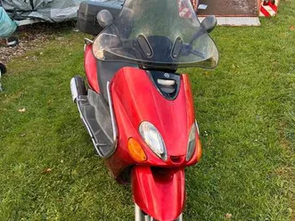 yamaha majesty yp 125 r