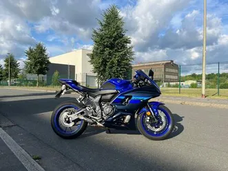 yamaha yzf r7