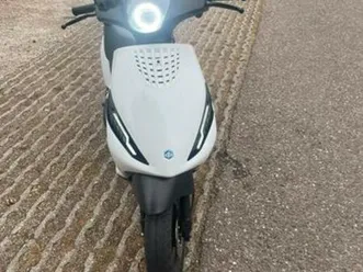 piaggio zip 2t — scooters | piaggio — marktplaats