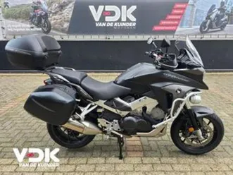 honda vfr 800 x crossrunner (bj 2015) — motoren | honda — marktplaats