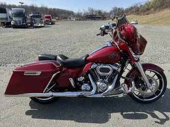 2021 harley davidson street glide w/ extras financing available