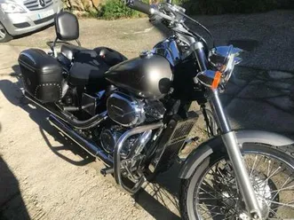 honda - shadow blackwidow 750