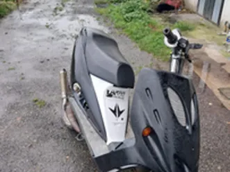 malaguti phantom f12