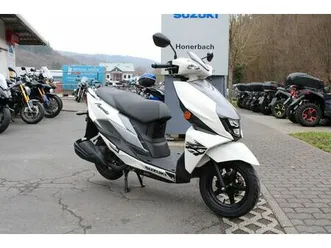 suzuki avenis 125 topzustand