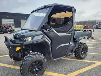 2023 can-am defender xt hd10