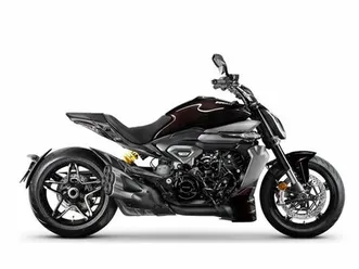ducati xdiavel v4 back lava 2026