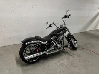 harley-davidson breakout 2016