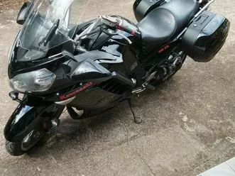 vends kawasaki 1400gtr