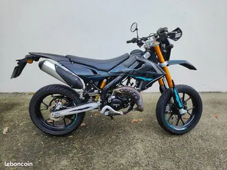 moto 50 cc - rieju mrt pro black series – première main – excellent état