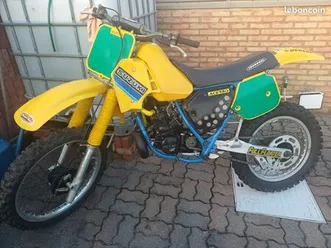 suzuki 250 rm 1985