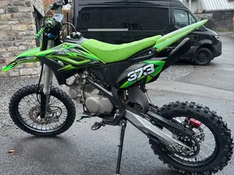 dirt bike apollo 140yx en belgique