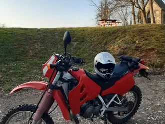 suzuki dr 125 s