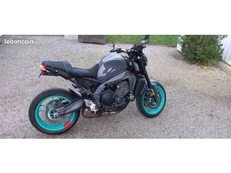 yamaha mt-09 – 02/2024 – 2 500 km – garantie 02/2026