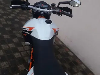 ktm 990 smr (échange possible )