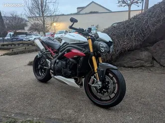 speed triple r 2016