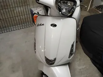 scooter 125 like neuf