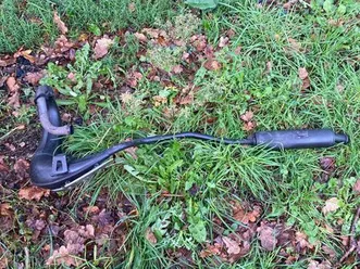 pièce 50 et scooter peugeot