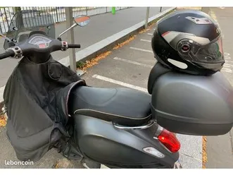 scooter vespa sprint piaggio 125 gris mat