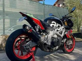 aprilia tuono v4 factory