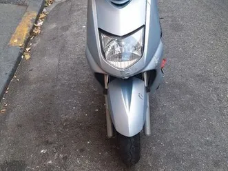 scooter yamaha
