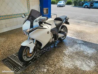 honda vfr 1200f full