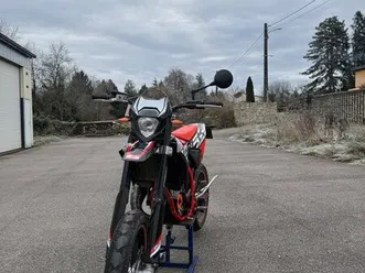 beta track 2021 avec stock de pièces