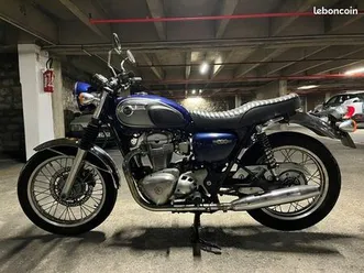 kawasaki w800 bleu metallic nocturne faible kilométrage