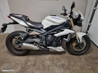 triumph street triple 675