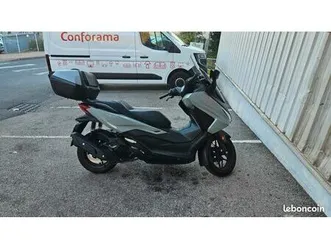 scooter honda forza 125cm
