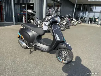 vespa primavera 125 s