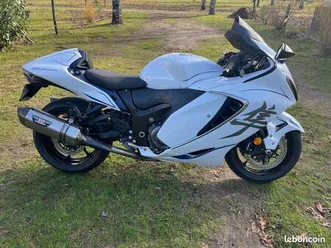 moto suzuki 1340 hayabusa annèe 2022