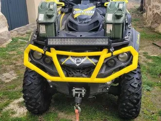 quad can am outlander maxxt 1000