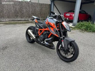 ktm 1290 superduke r carbone