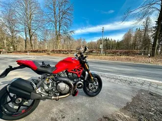 ducati monster 1200 s