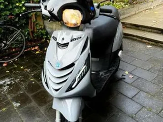 piaggio zip e4 | 2019 | nardo grey — scooters | piaggio — marktplaats