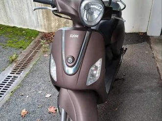 scooter 125 cm fiddle 3 sym