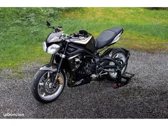 triumph street triple 675 r