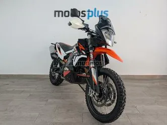 ktm - 890