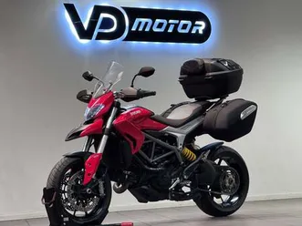 ducati hypermotard 821 väskor topbox givi abs 110hk